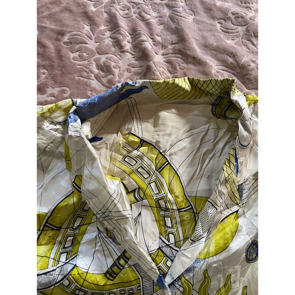 Vintage sun and moon celestial silk long sleeve button up - Picture 8 of 8